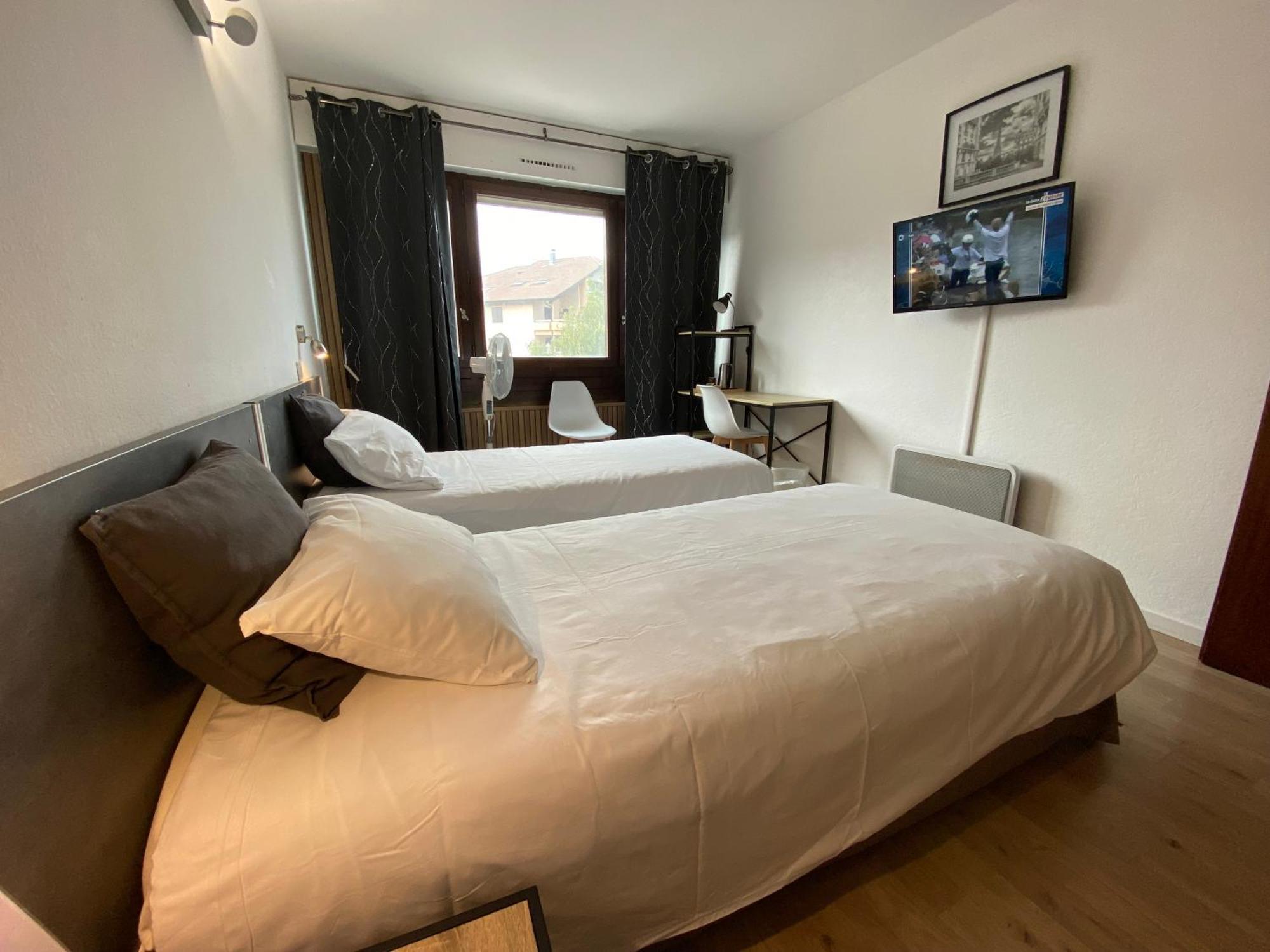 Savoie Hotel Aux Portes De Geneve سا جوليا أو جين المظهر الخارجي الصورة