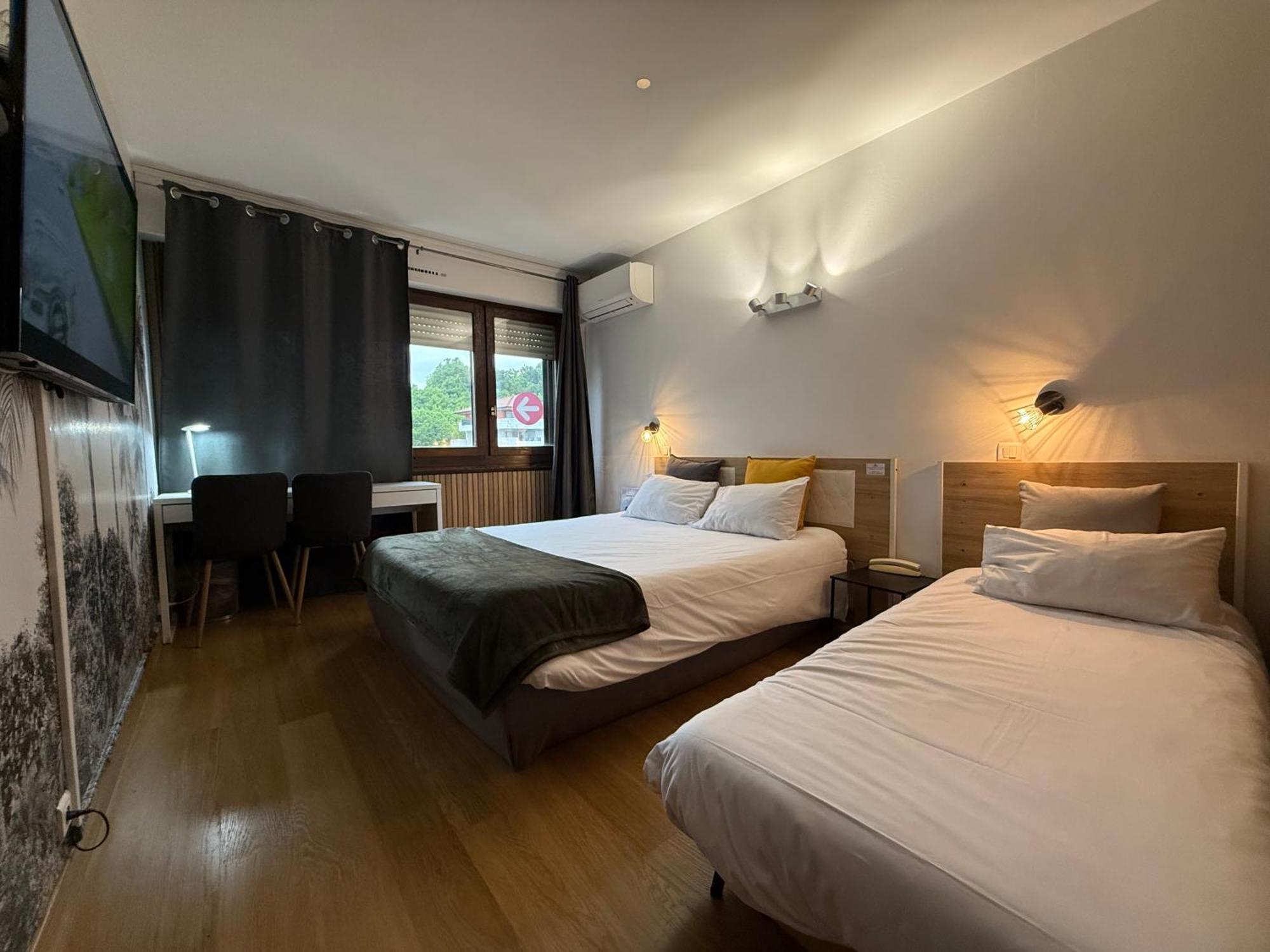 Savoie Hotel Aux Portes De Geneve سا جوليا أو جين المظهر الخارجي الصورة